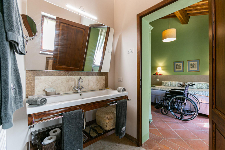 Bathroom 4, Casa Faraona, villa with private pool, Siena