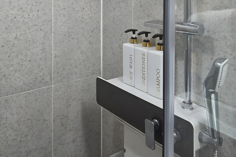 Bathroom 3, sockcho summitbay leusieal, Goseong