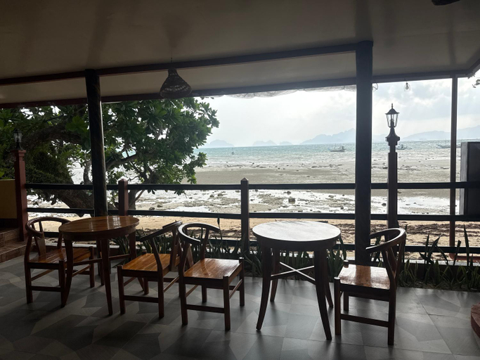 Food & Drinks 4, Fabregas Beach Cottages, El Nido