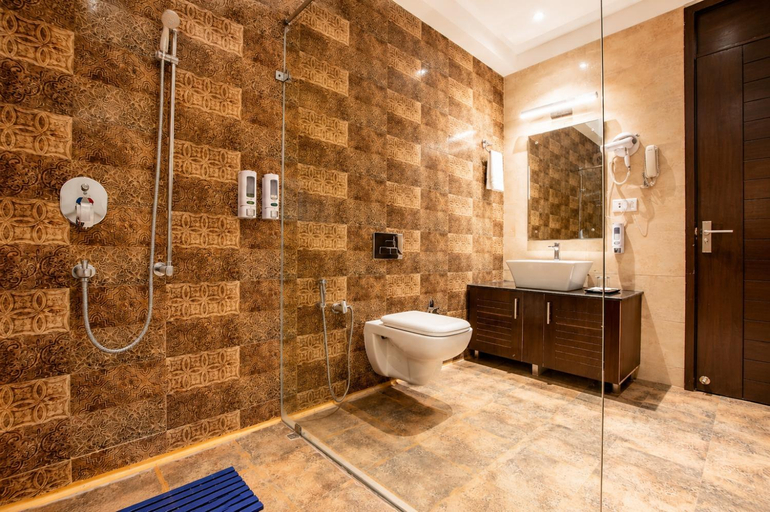 Bathroom 5, EastLynn Resort Rishikesh, Garhwal