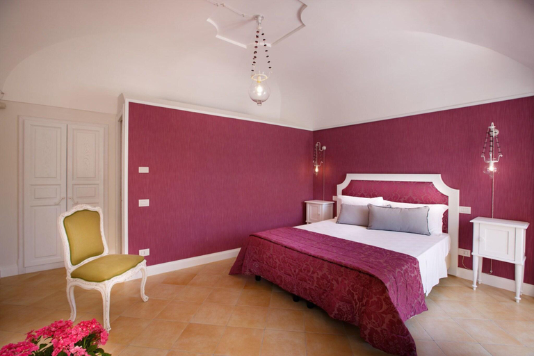 Bedroom 2, Villa Don Camillo Relais, Napoli