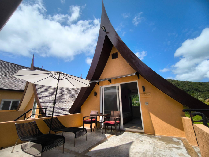 4, 4 Bedroom Deluxe Beach Villa 21C, Blue Haven Bay Resort, Koh Chang