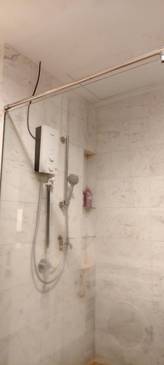Bathroom 2, Platinum KLCC, Kuala Lumpur
