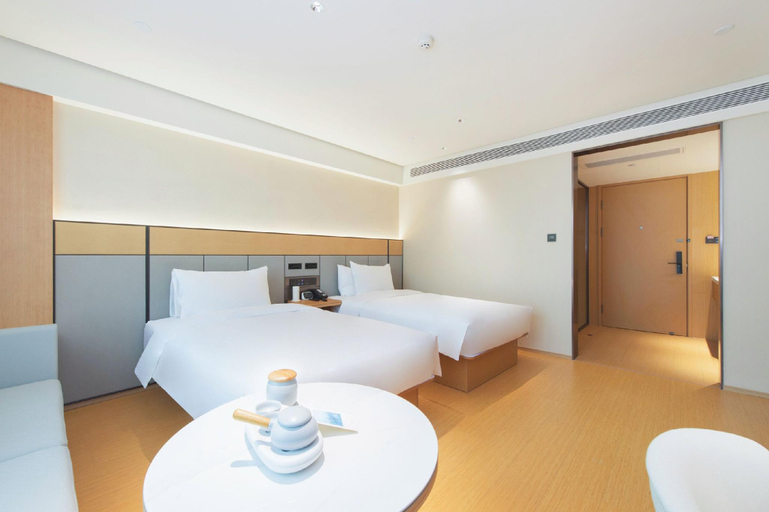 Bedroom 2, Ji Hotel Hetian Yingbin Road, Khotan