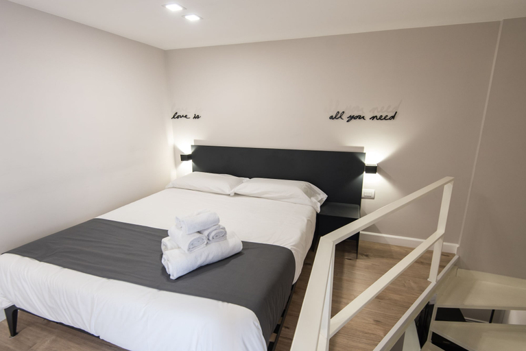 Room 5, Five Boutique Rooms - Camera 1, Napoli