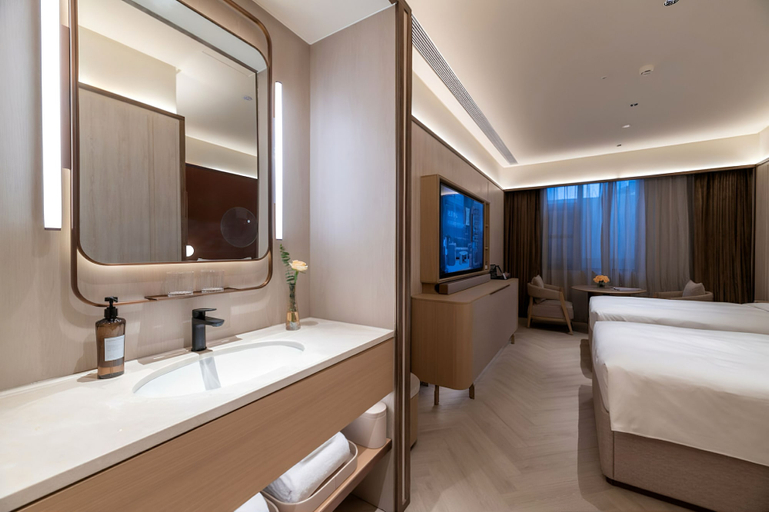 Room 4, Crystal Hotel BJ Lize Biz Dis Center, Beijing