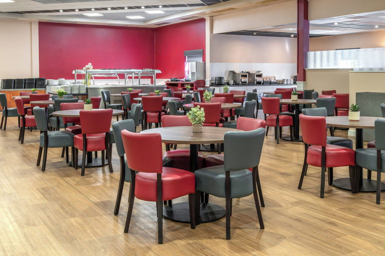 Food & Drinks, Sand Bay Holiday Village, North Somerset