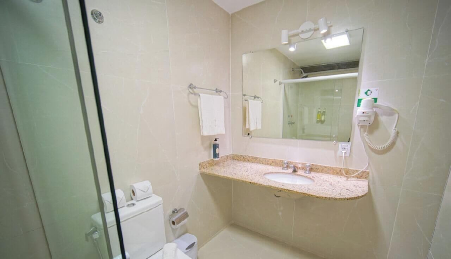 Bathroom 4, Itapura Eco Resort , Atibaia