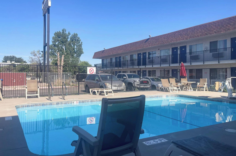 Pool 5, Studio 6 – Fort Collins, CO, Larimer