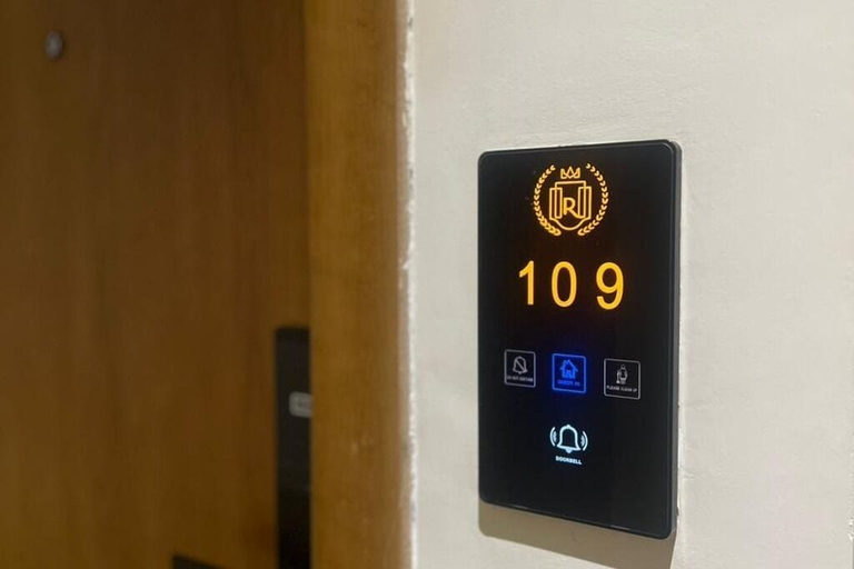 Room 3, Nasamat Silver Hotel, Al Madinah Al Munawwarah