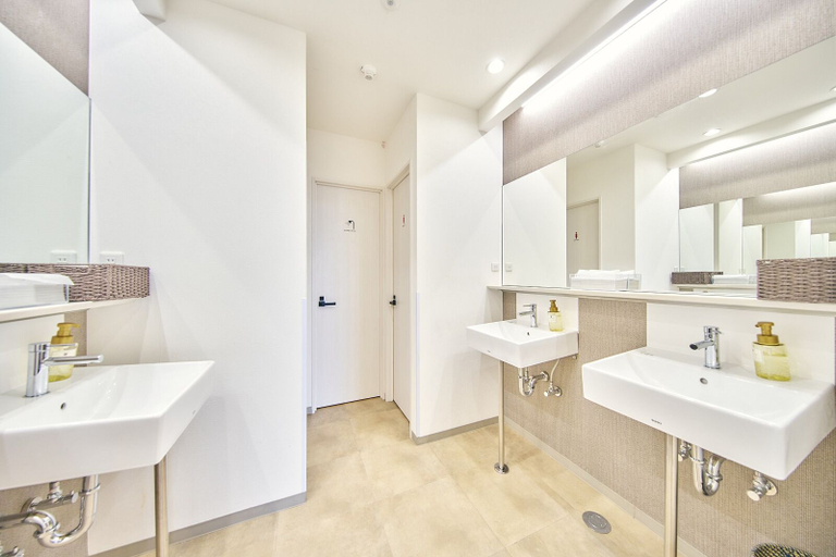 Bathroom 5, &AND HOSTEL NAMBA SOUTH, Osaka