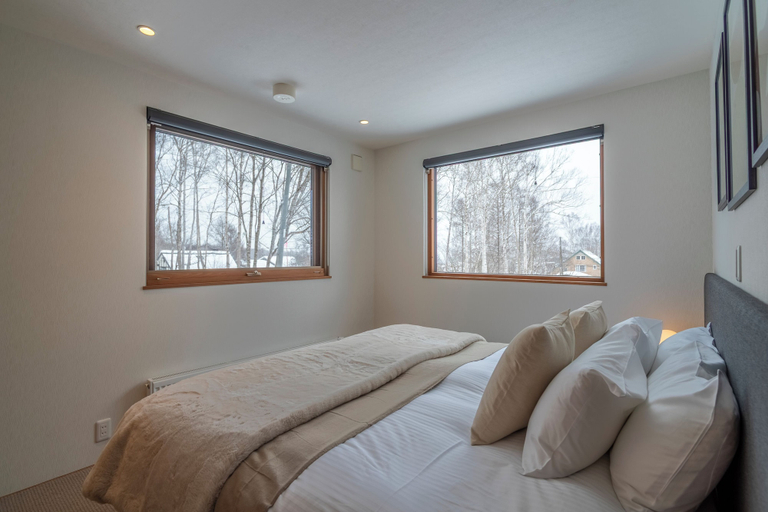 Bedroom 2, Setna by H2 Life, Kutchan