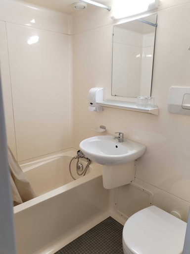 Bathroom 5, Du côté de Chez SAM La Marguetière, Allier