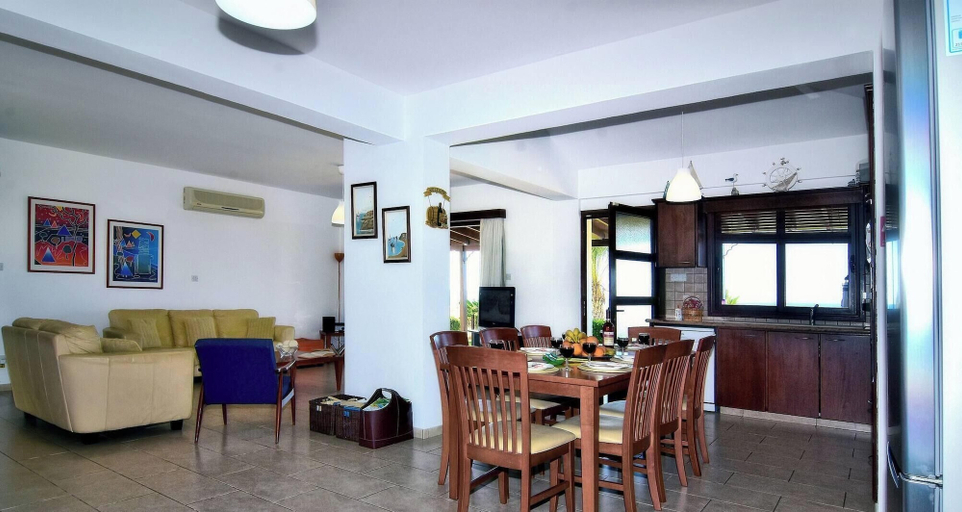 Others 5, Nature - Direct To Sandy Beach, Impressive Villa, Quiet Area