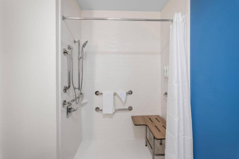 Bathroom 4, Spark by Hilton Pelham Birmingham I 65, Shelby