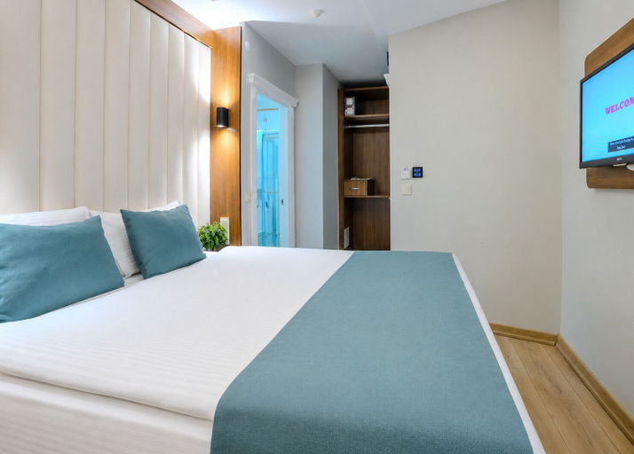 Bedroom 5, Weingart Black Tulip, Fatih