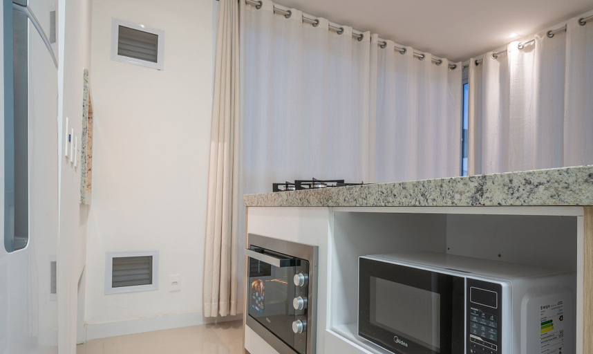 Interior 3, 3BR Apt w/ Pool & gym 180m - Ltt803, Piçarras
