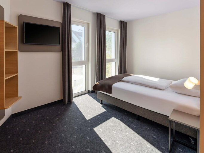 Bedroom 4, B&B HOTEL Bad Hersfeld, Hersfeld-Rotenburg