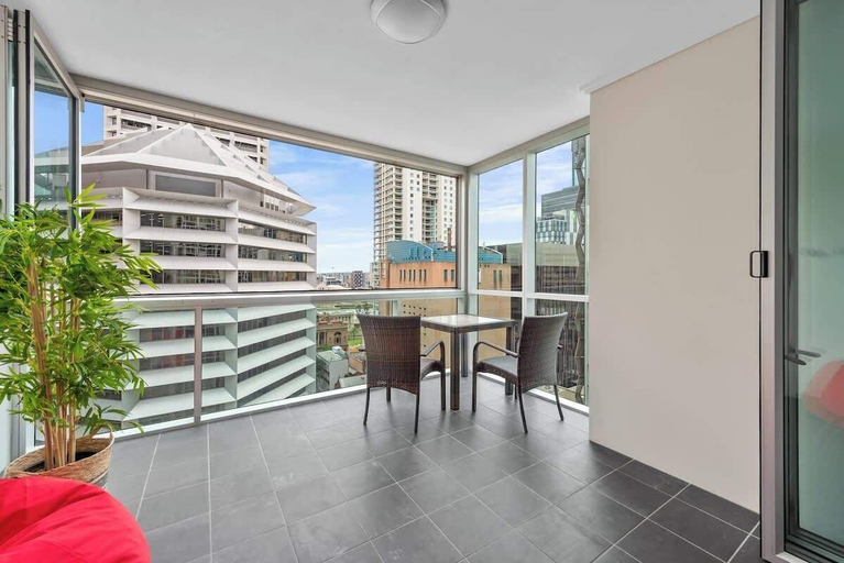 Interior 5, Heart of the CBD ~ 1bed/1bath/balcony/free Parking, Brisbane