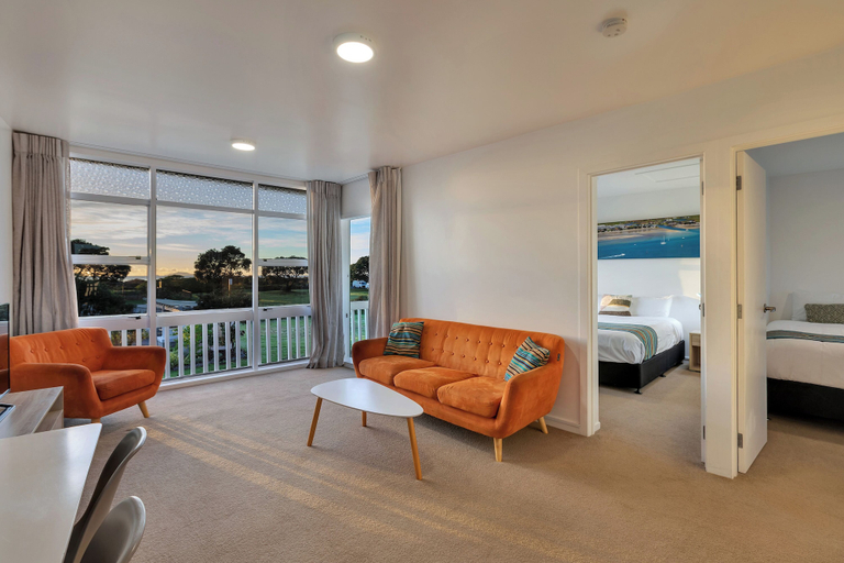 Living area 2, Ruakaka Beach Front Motel, Whangarei
