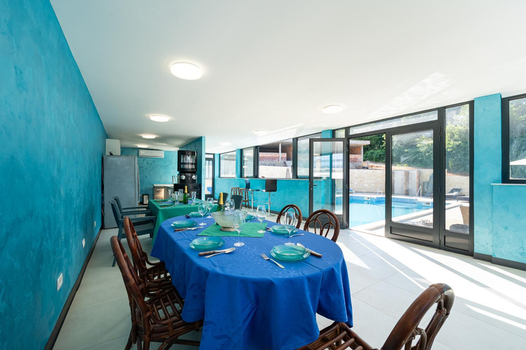 Food & Drinks, Apartments Rajsko Mjesto