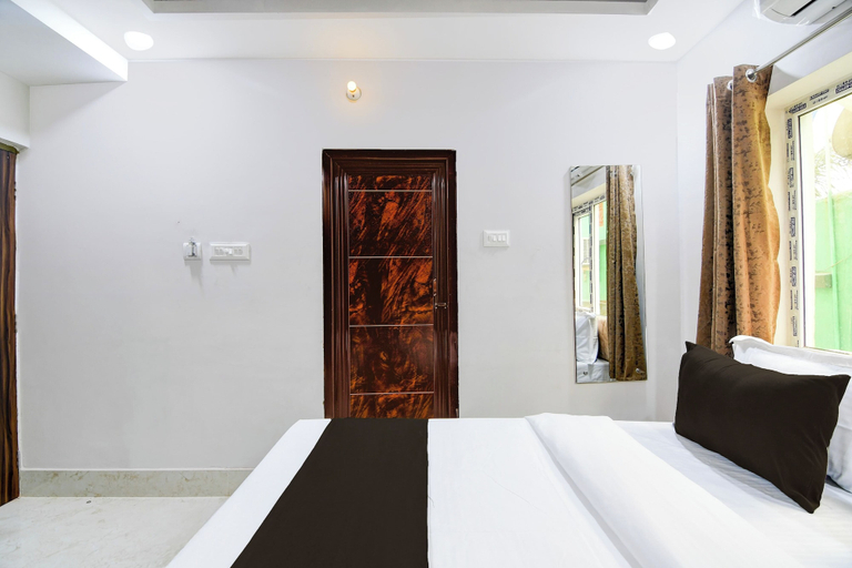 Room 3, Collection O Kolkata International, North 24 Parganas