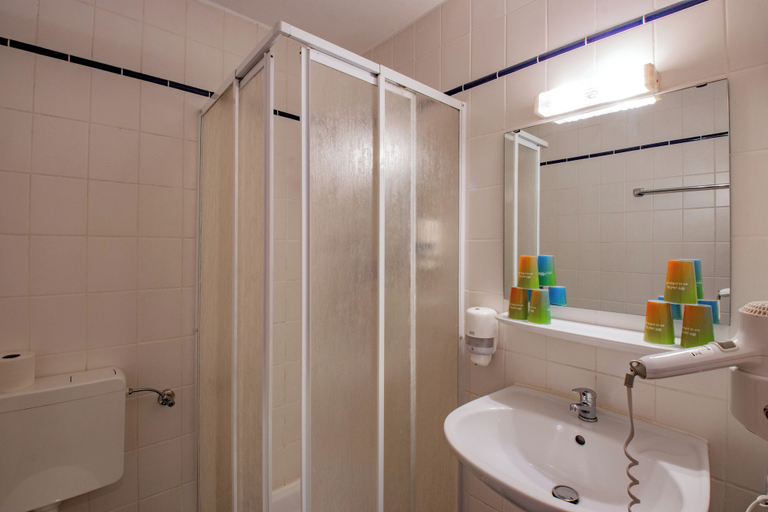 Bathroom 5, Hotel Garni Zwickau Mosel, Zwickau