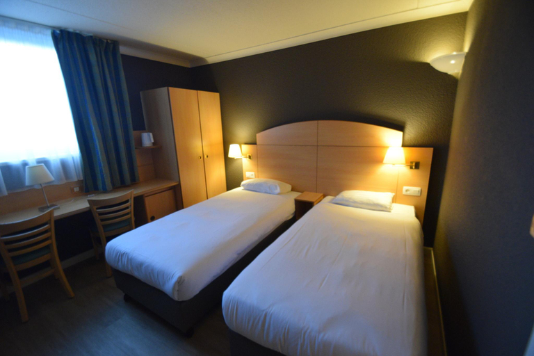 Bedroom 3, DC Sleep & Go Brussels West, Bruxelles