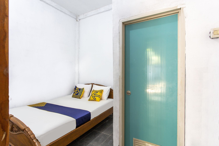 Room 2, Hotel O near Metropolitan Mall, Bogor
