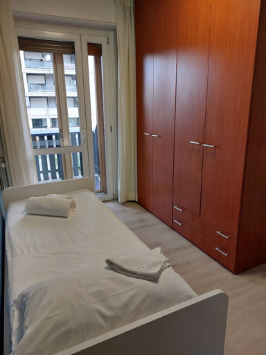 Room 4, Blues House, Perugia