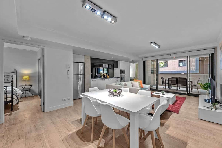 Primary image, South Bank Central! ~ 2bed, 2bath, 1car, 2balcony, Brisbane