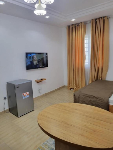 Room 4, Zico Studio Large, AbujaMun