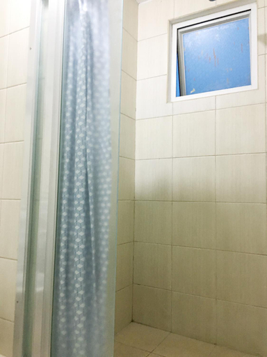 Bathroom 5, JDH Hotel Apartment, Manila City