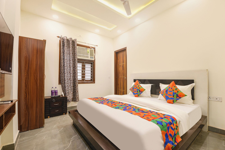 Room 5, Fabhotel Green Lotus, Delhi