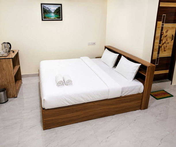 Room 2, Deluxe Hayat Hill Top, Kamrup