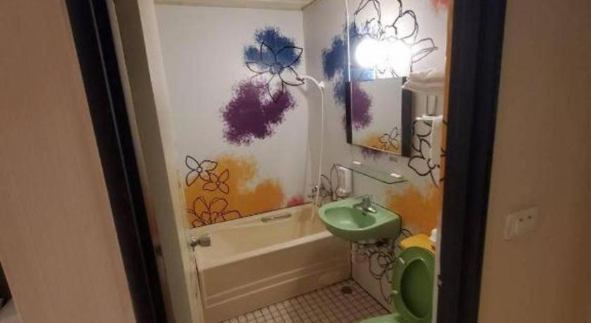 Bathroom 5, Win Inn Kaohsiung Hotel, Kaohsiung