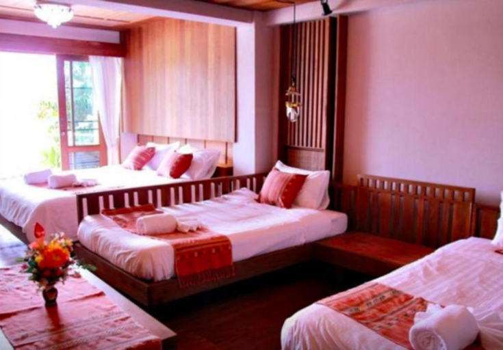 Bedroom 3, River Bank Resort, Mae Sariang