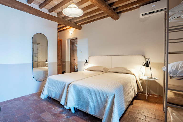 Bedroom 2, Pian di Barca, Grosseto