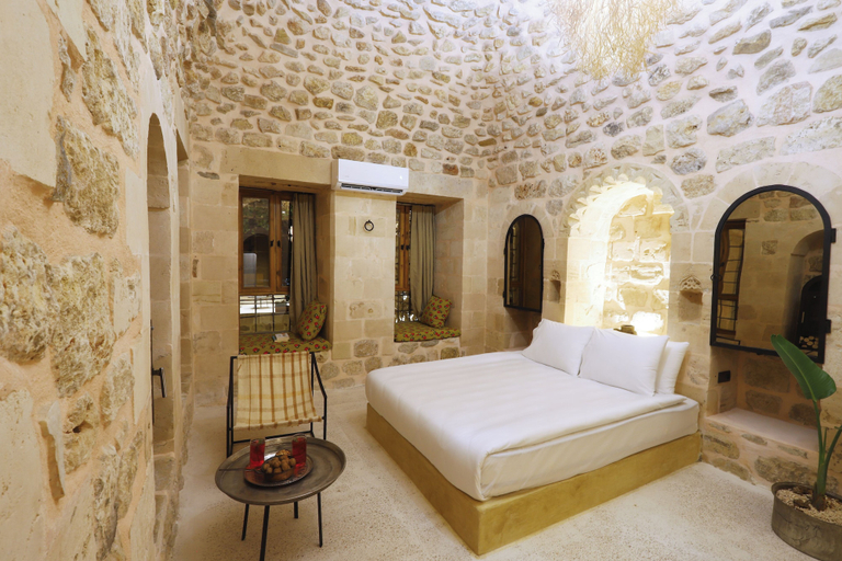 Bedroom 3, Rec326 Tarihi Konak, Kızıltepe