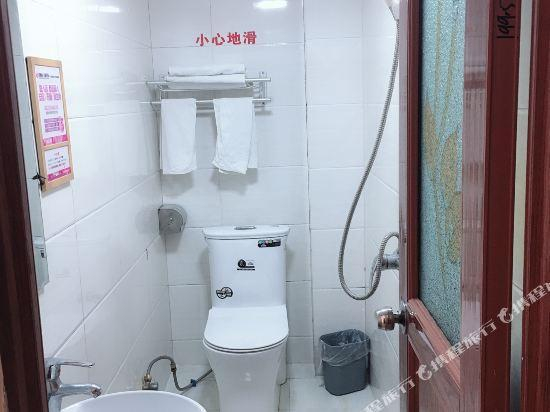 Others 3, Harmony One Hotel, Enshi Tujia and Miao