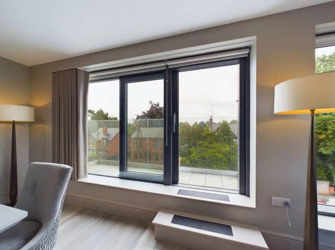 Interior 3, Classy Belfast Apartment, Belfast