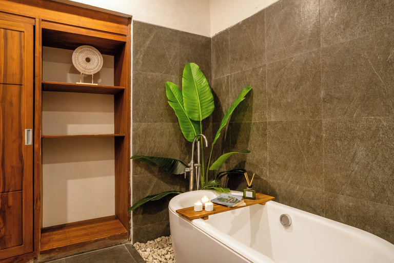 Bathroom 4, Villa Kisaraa, Badung