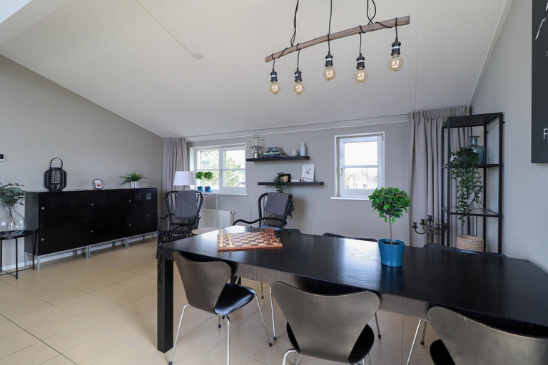 Dining 4, Luxury Detached Villa Near the Beach, Wûnseradiel