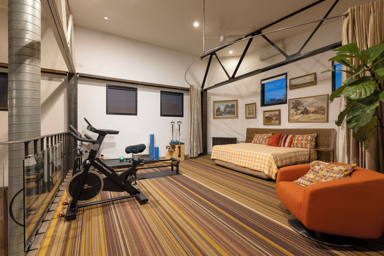 Room 5, Melbourne City Apartments Loft House, Melbourne