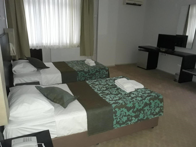 Bedroom 3, GRAND KRONE HOTEL, Çınarcık
