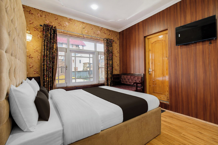 Room 2, Collection O Shalimar Garden Srinagar, Srinagar
