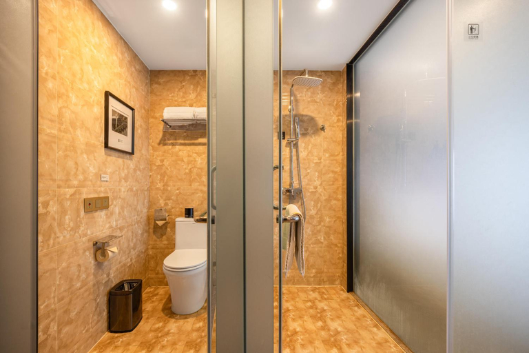 Bathroom 4, Atour Hotel Beijing West Railway Station South Sq, Beijing