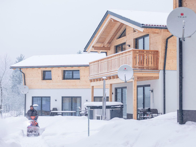 Exterior view 3, Chalet in St Englmar with Private Sauna & Hottub, Straubing-Bogen