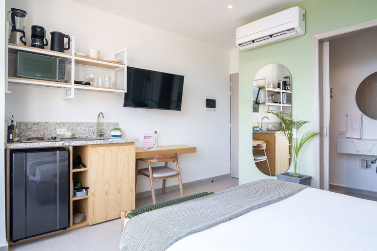 Room 4, w Idyllic 3BR w Vibrant Terrace in CTG, Cartagena de Indias
