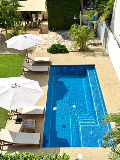 2, Villa Margarita Bungalow, Dist. Pochutla
